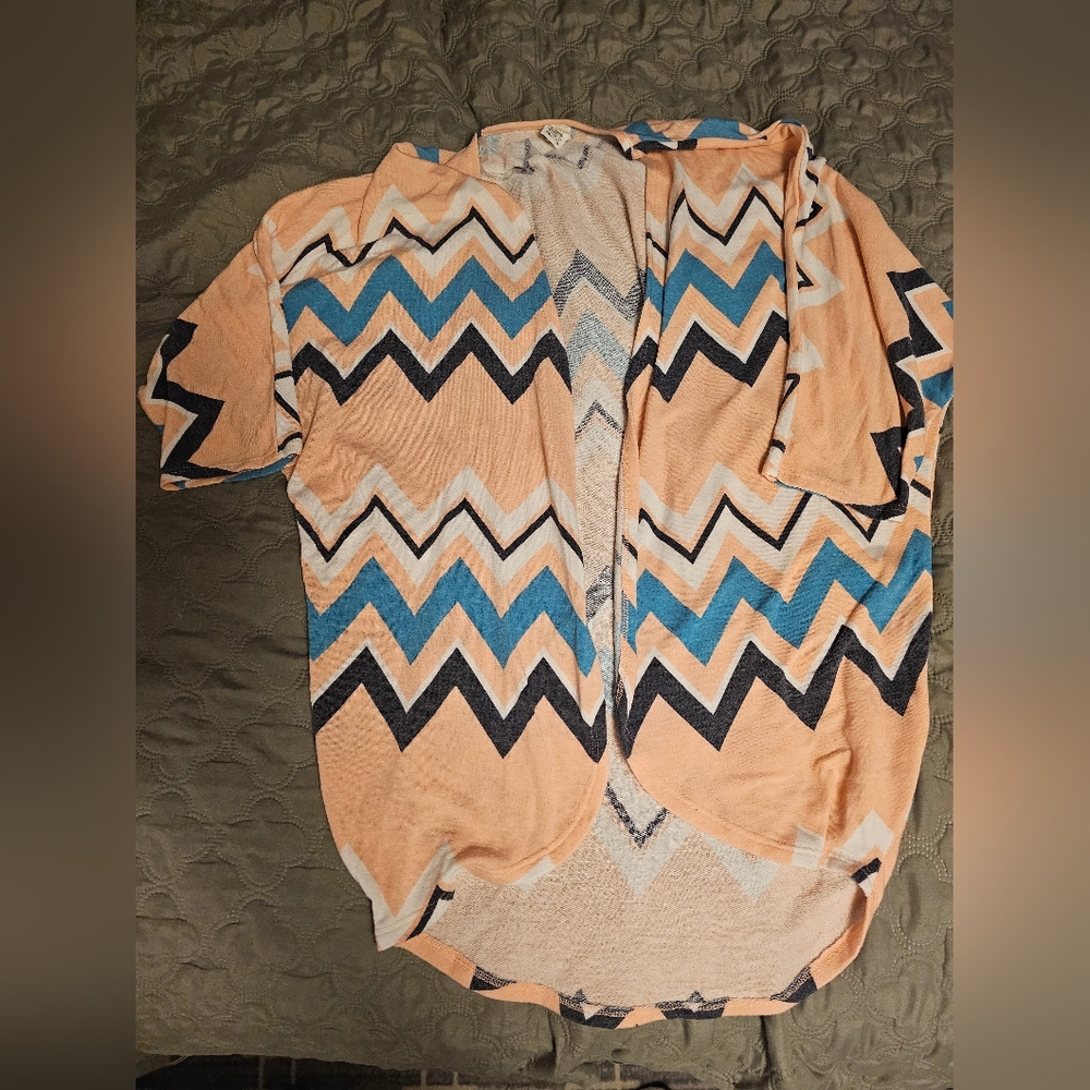 Chevron Patterned Open Cardigan